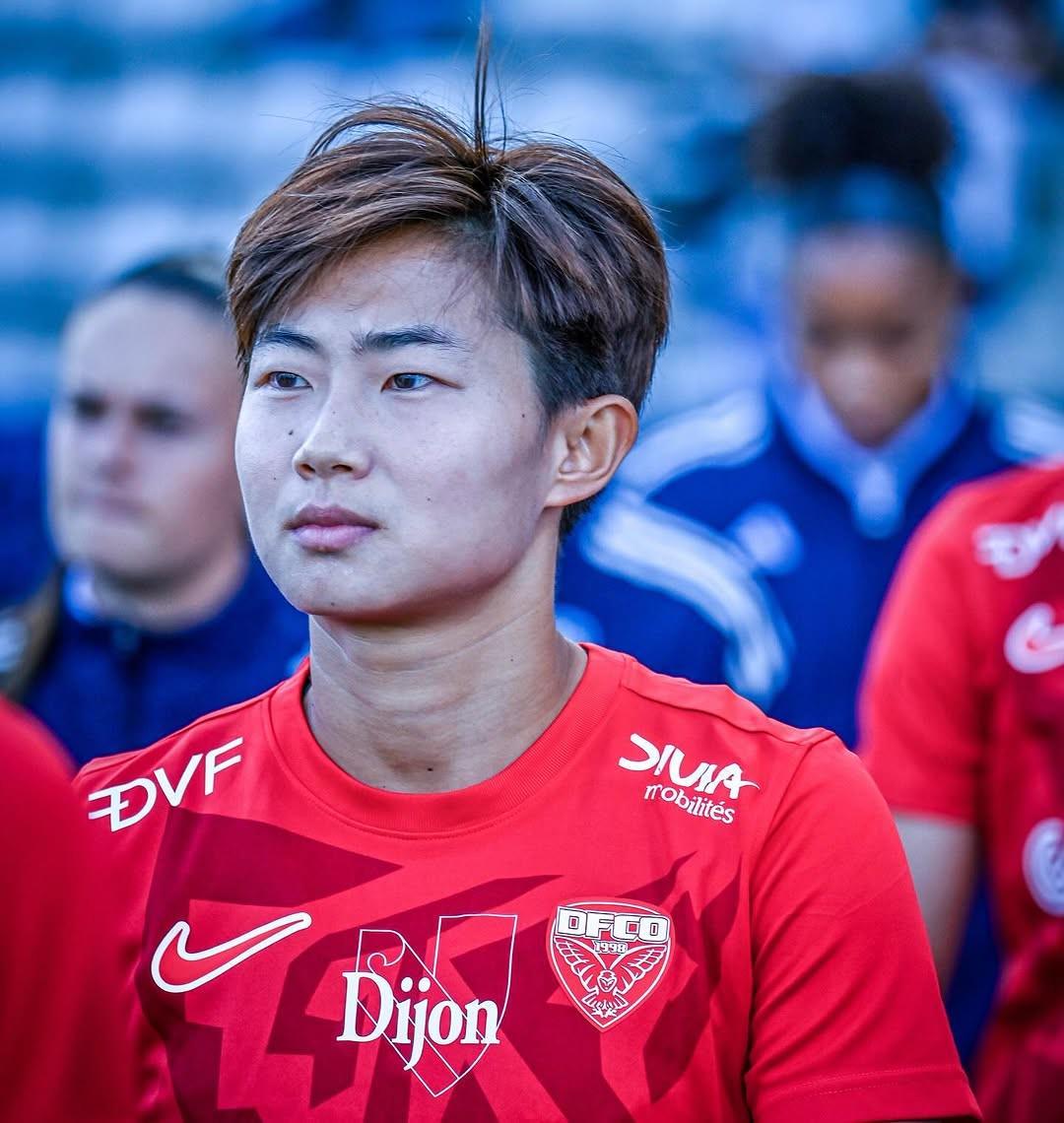 开云入口-双星闪耀，中国女足国脚吴澄舒、王妍雯均首发出战法女甲首轮