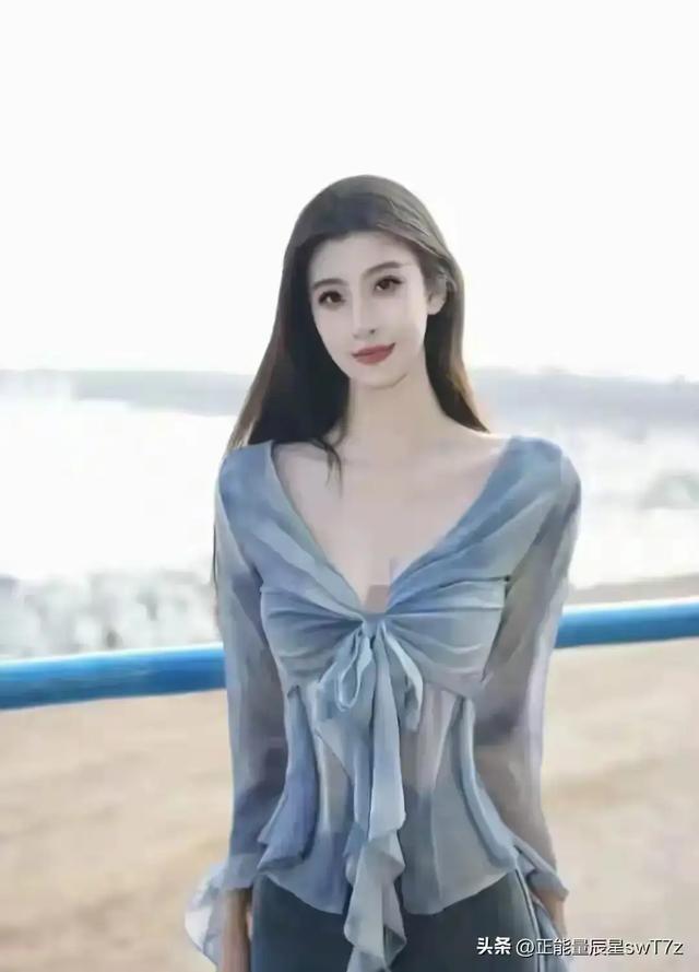 开云官网-江苏南京一模特太漂亮 身高177cm体重55kg五官精致到无懈可击