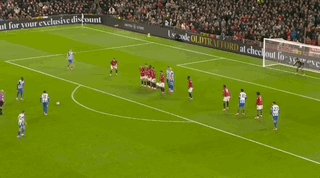 kaiyun-【英超】姆伯莫梅开二度 曼联4比2布莱顿3连胜！