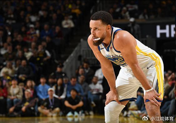 开云APP-库里和巴特勒同砍30+分勇士0胜3负！外线三分42投仅10中太扎心|吉米·巴特勒|斯蒂芬·库里|金州勇士队|体育赛事讨论|亚特兰大老鹰队_新浪体育_新浪新闻
