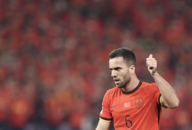 开云官网-【世预赛】王大雷黄油手塞鸟首秀 国足0比2澳大利亚