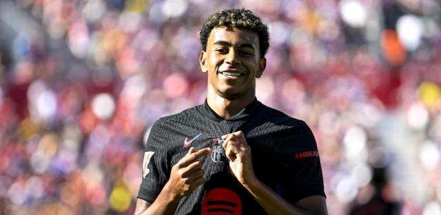 1726423441978029762.jpeg kaiyun-巴萨大胜克星,弗利克已被称为是真正的教练