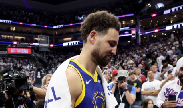 开云APP-花最多的钱，挨最毒的打！勇士一年花3.8亿联盟第一