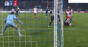 【德甲】波鸿3比2拜仁 于帕染红+送点