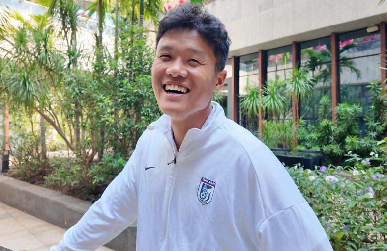 薅来斯坦丘 大连就多三个任意球高手！连鲁大战 泰山三小妖该上了