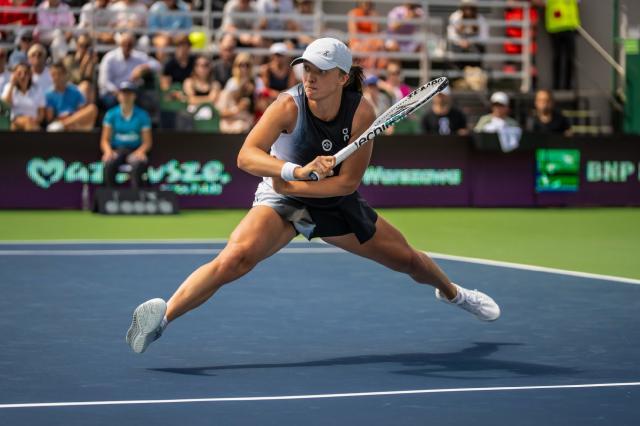 开云-斯瓦泰克首次在家乡夺冠 一纪录向七传奇女将看齐