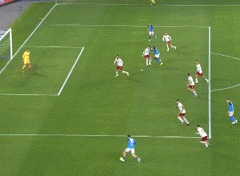1675031863449098179.gif 【意甲】奥西门头筹小西蒙尼绝杀 那不勒斯2比1罗马