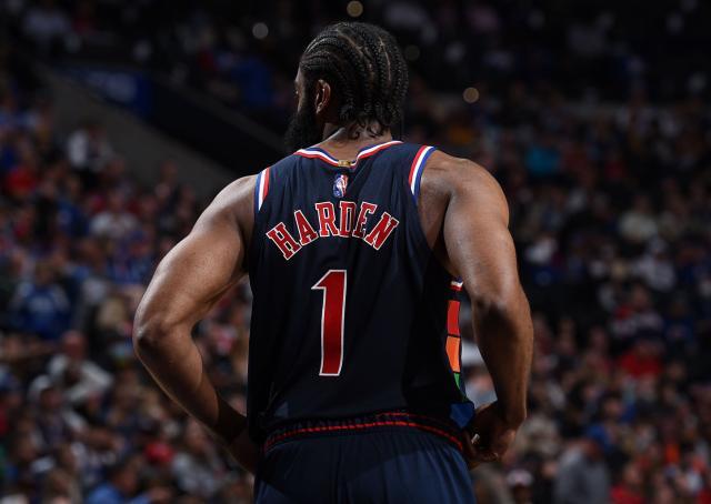 哈登加盟76人前5战全胜！恩比德轰赛季第10次40+10