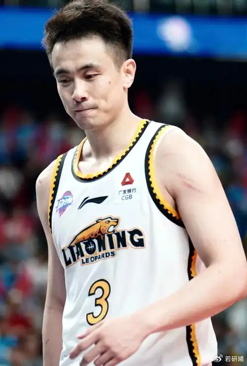 kaiyun-1换3，赵继伟或交易，杨鸣或上任首钢，山东或酝酿2换1交易|辽宁男篮|山东队|宁波男篮|贺天举|郭艾伦_新浪体育_新浪新闻