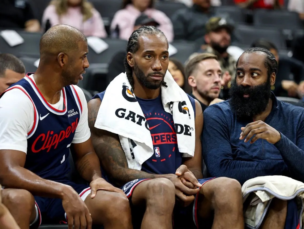 开云-从5胜16负，到16胜8负，全联盟找不到下家！NBA传奇球星该退役了