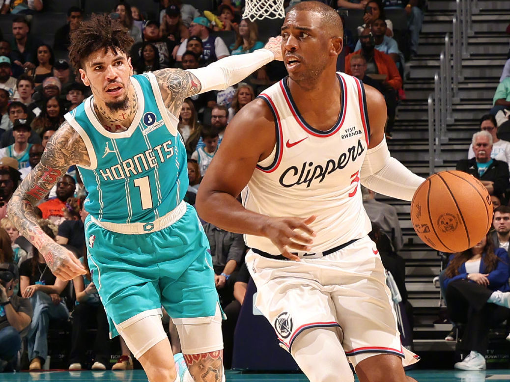 开云-从5胜16负，到16胜8负，全联盟找不到下家！NBA传奇球星该退役了