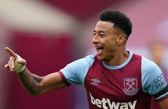 【早报】延续128天球荒，武磊从被吹爆到被苛责...