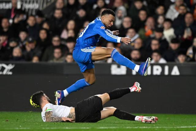 开云APP-【讨论】阿隆索都下课几星期了，皇马为何还在XJBT？