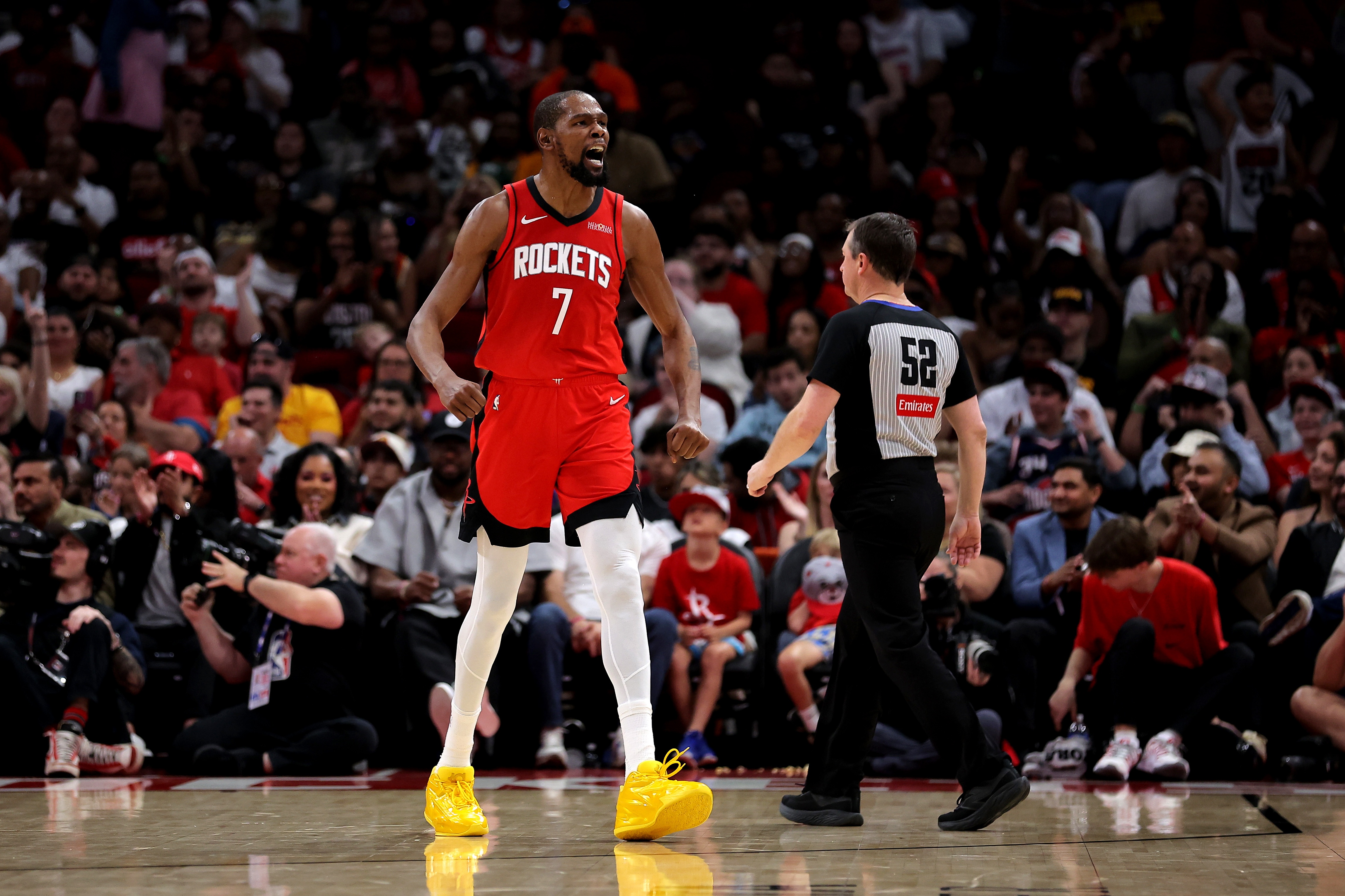 开云官网-白巧克力：我认为KD总得分能超科比 但再往上就不确定了