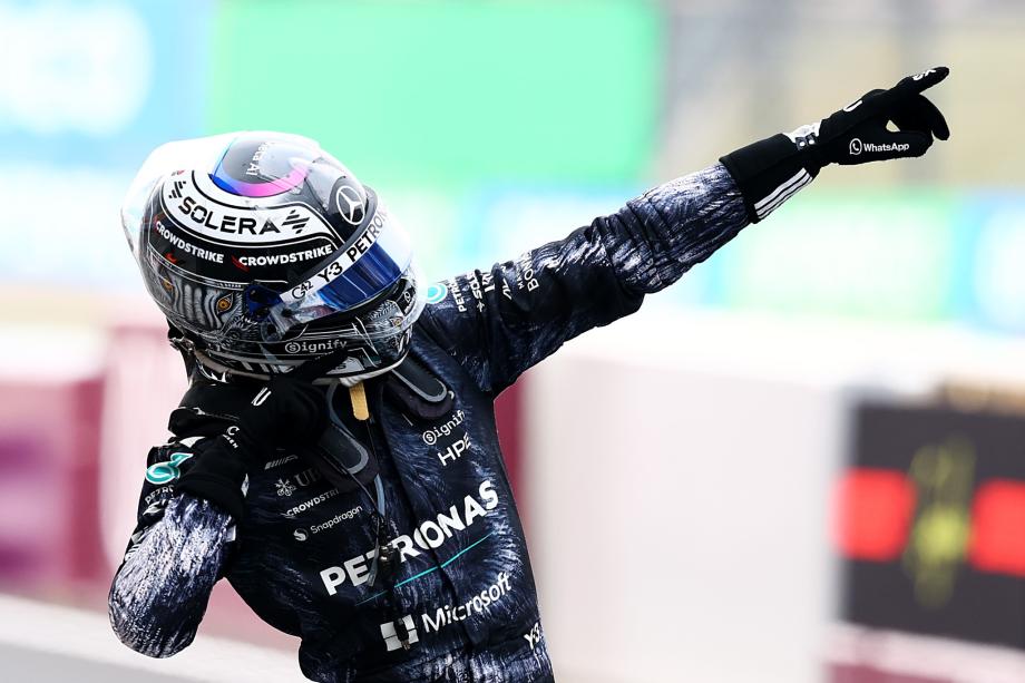 开云娱乐-F1日本站：安东内利“背靠背”夺冠 皮亚斯特里第二