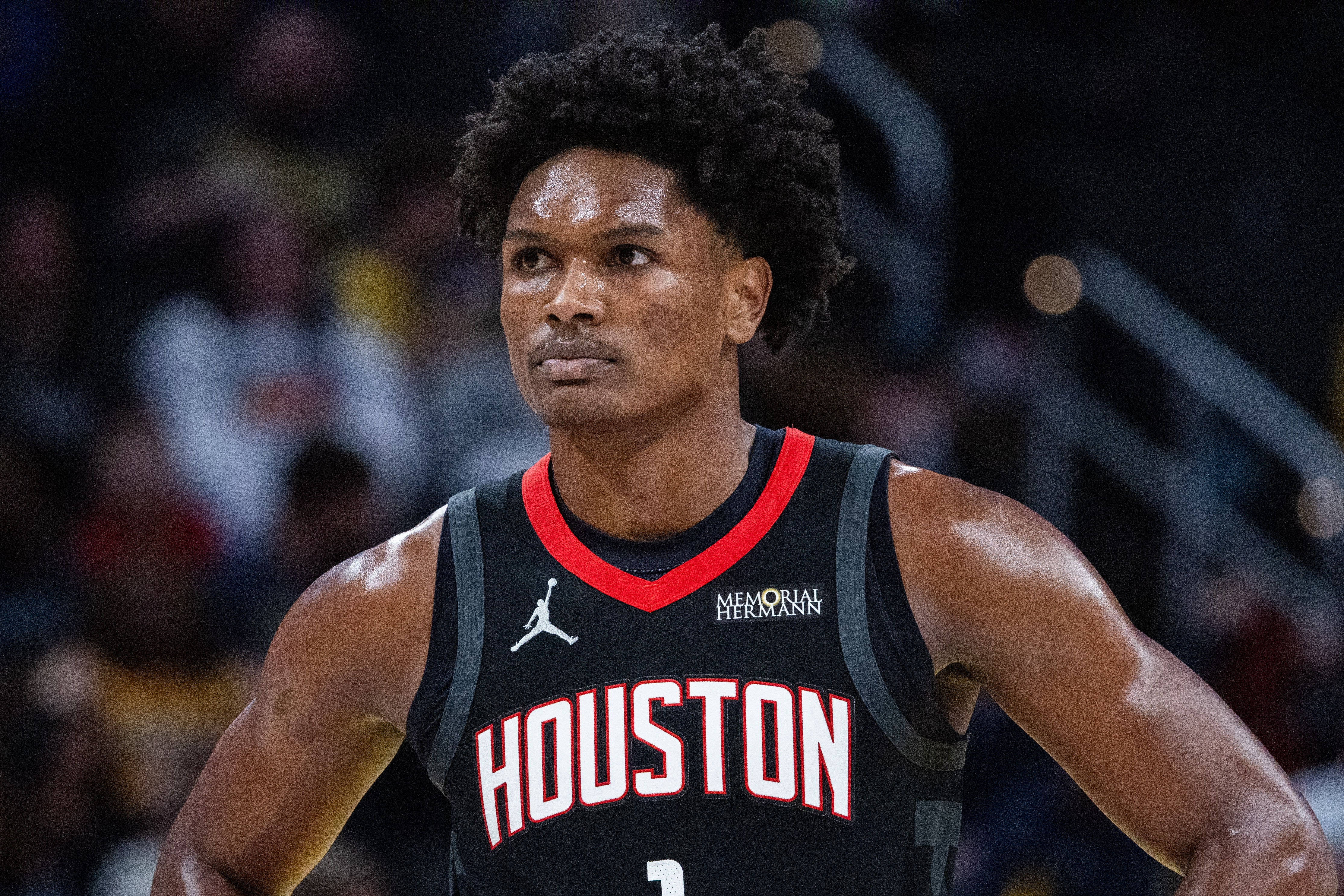 开云入口-阿门：与昔日并肩战斗的队友交手 真的很有趣 我对他们充满敬意