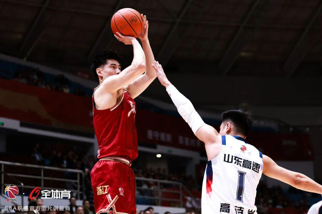 开云娱乐-【CBA联赛】第三十七轮｜七连胜！浙江稠州金租95-72胜山东高速！